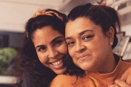 Bela Gil com a irm Preta Gil 