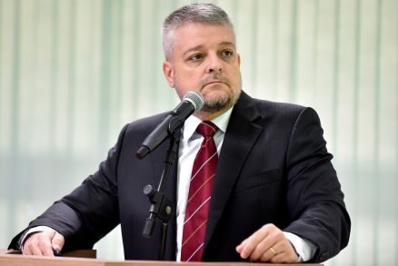 O juiz Moacir Rogrio Tortato, da 11 Vara Criminal de Cuiab e Especializada em Justia Militar, que absolveu os PMs
