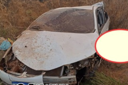 O carro envolvido no acidente que deixou duas mulheres mortas
