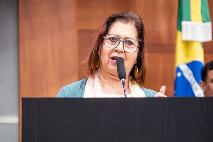 A reitora da UFMT, Marluce Souza, que criticou projeto de Wilson Santos