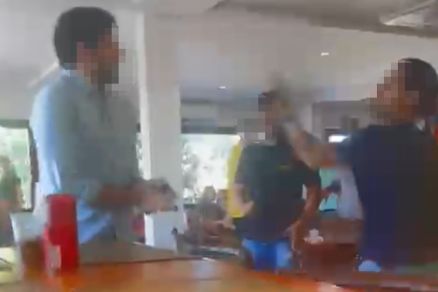 Os dois homens que brigaram no restaurante P de Pequi
