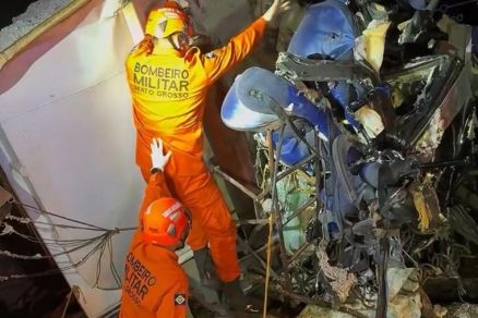O Corpo de Bombeiros Militar  atendeu as vtimas no local