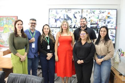 Participaram Danielle Carmona (Sade), Hadassah Suzannah (Mulher), Hlida Vilela de Oliveira (Assistncia Social), alm do vereador Felipe Corra e do secretrio adjunto de Incluso, Andrico Xavier