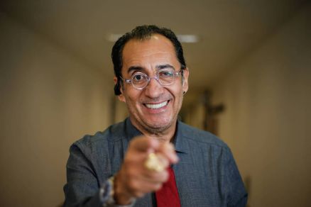 Jorge Kajuru est temporariamente fora da programao da Rede TV! -