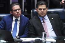 Congresso derruba metade dos vetos de Lula e muda governabilidade