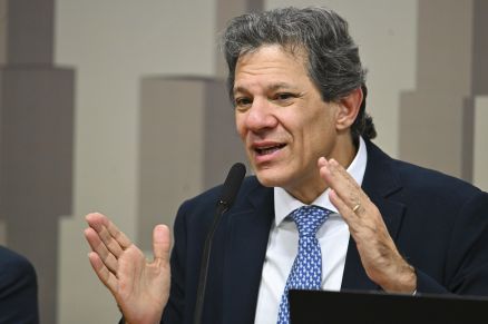 O ministro da Fazenda, Fernando Haddad, que criticou os governos anteriores