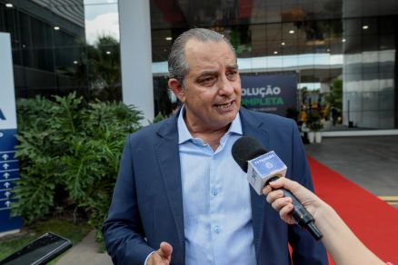 Em entrevista ao Jornal da Record News na noite de tera-feira (13), o secretrio da Sedec disse que apenas 1,5% das exportaes do estado tm como destino os Estados Unidos 
