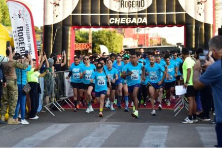 Dos preparativos  realizao, a corrida mobilizou as pessoas numa corrente do bem, com arrecadao de duas toneladas de alimentos e valores em espcie