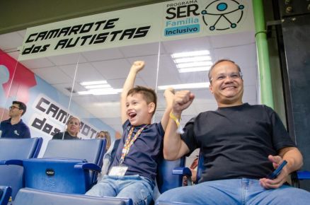 O Camarote do Autista faz parte do Programa SER Famlia Inclusivo, idealizado pela primeira-dama Virginia Mendes