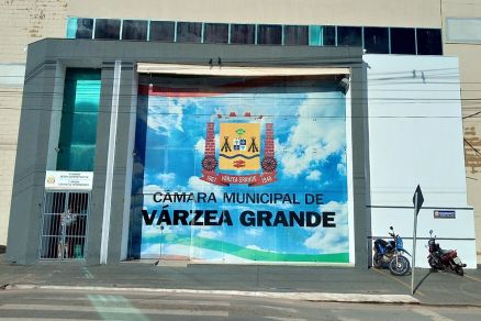 Fachada da Cmara Municipal de Vrzea Grande