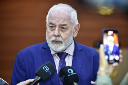 O presidente do Tribunal de Justia de Mato Grosso, desembargador Jos Zuquim
