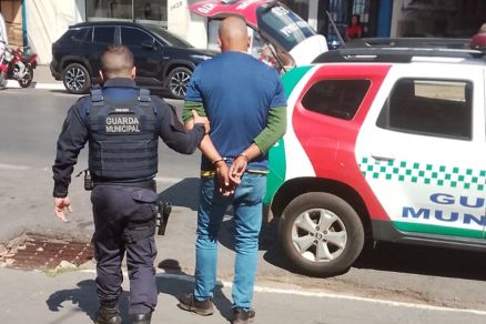 Polcia prendeu homem, que foi reconhecido pela Polcia 