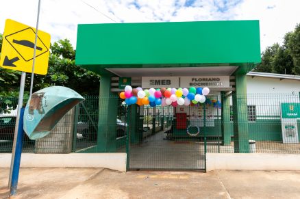 EMEB Floriano Bocheneki