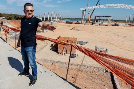 O governador Mauro Mendes, em vistoria no Parque Novo MT em julho