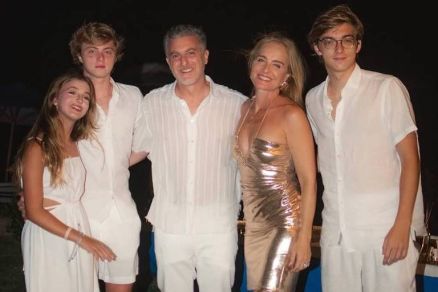 Angelica, Luciano Huck e os filhos Eva, Bencio e Joaquim Angelica, Luciano Huck e os filhos Eva, Bencio e Joaquim 