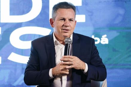 O governador Mauro Mendes, que defendeu a responsabilidade fiscal em artigo 