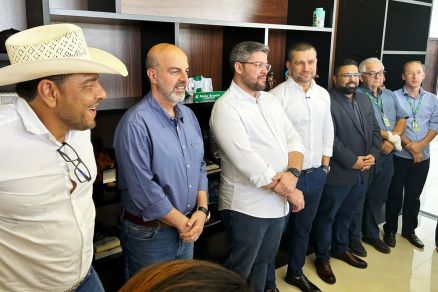 O prefeito Abilio Brunini disse estar satisfeito com seu secretariado