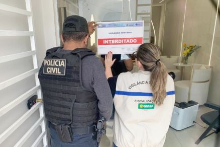Faixada da clnica de esttica Jaqueline Mayer Clinic na regio do bairro Duque de Caxias, na capital