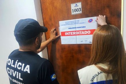 Polcia Civil e Vigilncia Sanitria interditam clnica de esttica e empresa de ambulncia em Cuiab