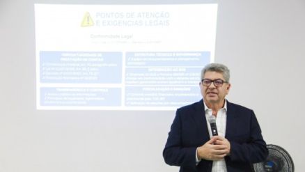 O conselheiro Guilherme Antonio Maluf abordou o tema 