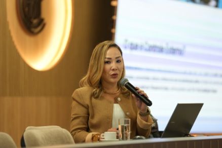 O 13 mdulo do MBA em Gesto de Cidades foi conduzido pela auditora de Controle Externo do TCE-MT Simony Jin