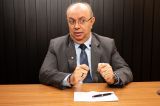 Central de regulao cria barreiras; cncer no espera, ele mata