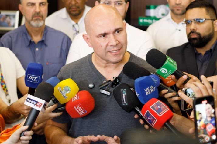 No  s para vice; secretrios queriam falar com a esquerda