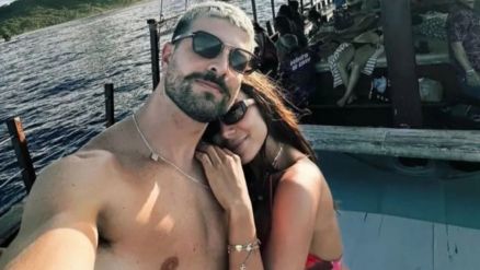 Casal est junto h sete meses 