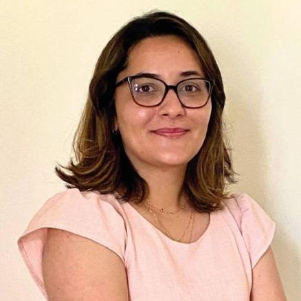 A advogada Viviane de Souza Fidelis, que morreu nesta quinta-feira (18) aos 30 anos