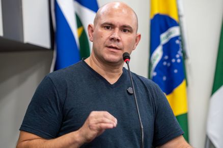 O prefeito Abilio Brunini, que mexer novamente em seu staff