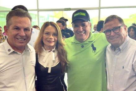 Governador Mauro Mendes, primeira-dama Virginia, Moacir Couto e Mauro Carvalho