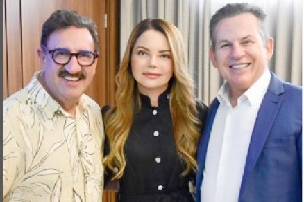 O governador Mauro Mendes (Unio) e a primeira-dama Virginia Mendes receberam Ratinho