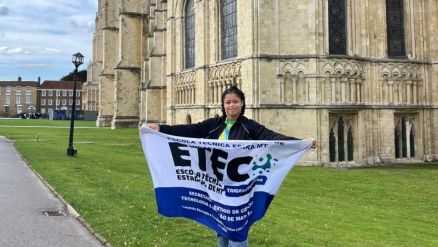 Luanny Mariah Calhau  estudante do curso Tcnico em Informtica 