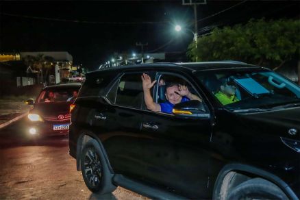  Eduardo Botelho (Unio Brasil) foi recebido com entusiasmo pela populao de Rio Branco