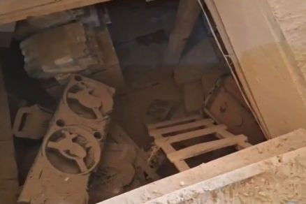 Imagens mostram onde os garimpeiros depositavam mantimentos na Terra Indgena Sarar 