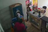 Homem armado assalta padaria em bairro de VG; veja vdeo