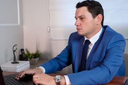 O advogado Matheus Ghisi, que faleceu nesta quarta-feira