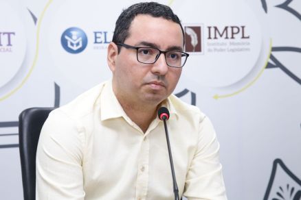 O secret�rio-adjunto de Or�amento, Ricardo Capistrano