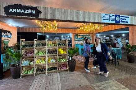 Os produtos v�o ser vendidos no �Emp�rio Origem�, uma loja com caixa �nico, onde prodotores vendem a produ��o