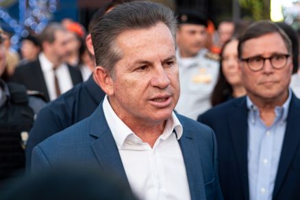 O governador Mauro Mendes orientou a base a votar contra reajuste