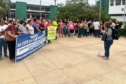 Servidores da Sade protestaram na Cmara Municipal 