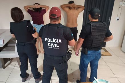 Policia Civil durante durante priso de alvos da Operao Devastate