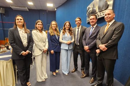 Juliana Zaffino, Michele Dorileo, Jamille Adamezyk, a presidente da OAB Gisela Cardoso, Sebastio Monteiro, Ricardo Almeida e Dauto Passare