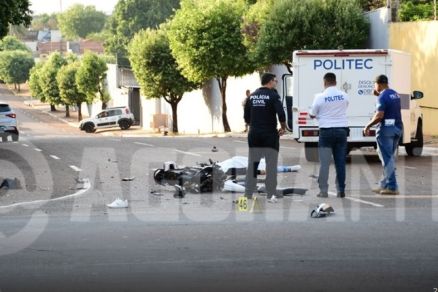 Um motociclista, ainda sem identificao, morreu aps ser atropelado por um veculo modelo Fiat Argo