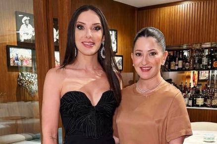 A deputada Janaina Riva e sua irm Jessica