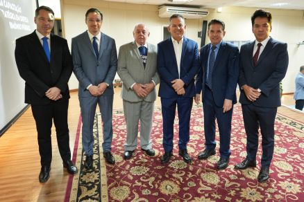 Autoridades presentes no encontro sobre transparncia na gesto pblica
