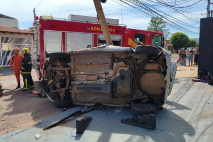 Casal morreu aps acidente entre dois carros no CPA 1  em Cuiab