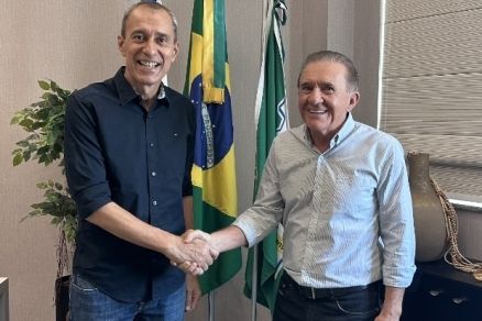 O prefeito Miguel Vaz e o vice-prefeito Joci Piccini, que assumir o comando do Executivo Municipal