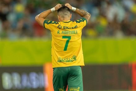 Atleta do Cuiab que no possui mais chances de classificao 