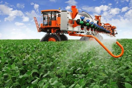 Mercado paralelo de agrotxicos  mantido por quatro crimes, segundo instituto
